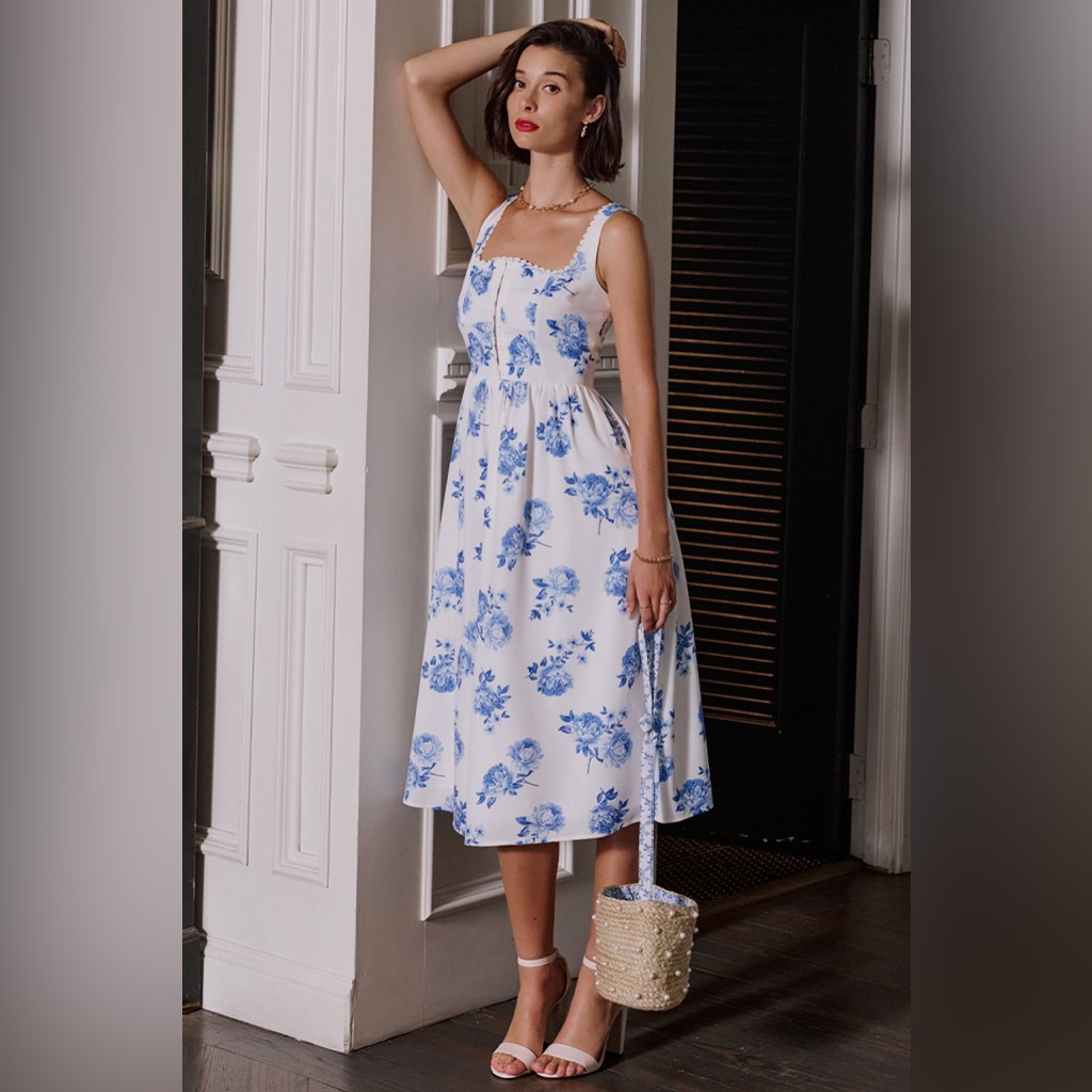 Francesca’s Eleanor Square Neck Floral Midi Dress